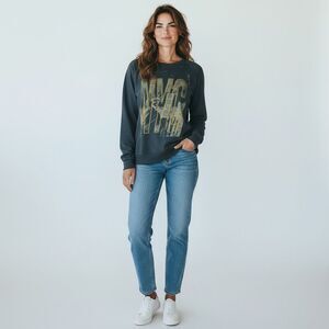 ON FIRE Solid Black Crew Neck Long Sleeve Tee Shirt NYC logo size XL 100% Cotton